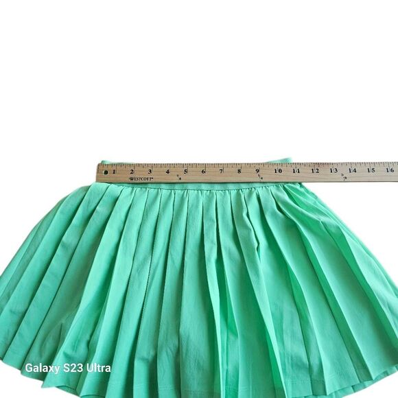 Athleta Girl green pleated Active skirt with built-in shorts girls Sz M 8-10 - Picture 3 of 6